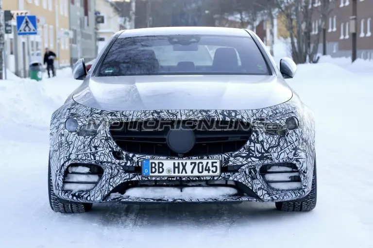 Mercedes-AMG E 63 foto spia 13 marzo 2019 - 1