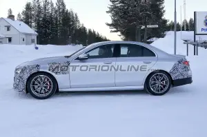 Mercedes-AMG E 63 foto spia 13 marzo 2019 - 8