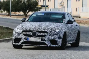 Mercedes-AMG E 63 - Foto spia 28-03-2016 - 2