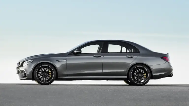 Mercedes-AMG E 63 MY 2017 - 19