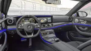 Mercedes-AMG E 63 MY 2017 - 39