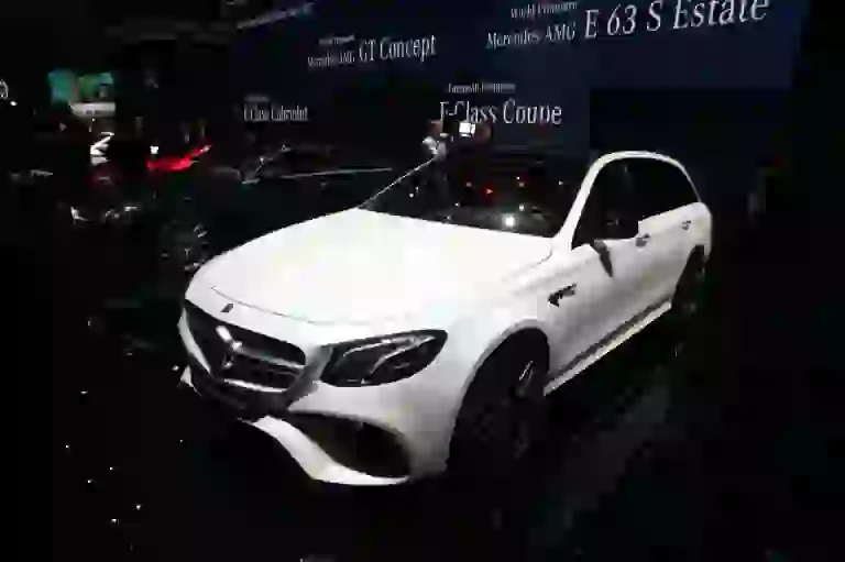 Mercedes-AMG E63 Wagon - Salone di Ginevra 2017 - 4