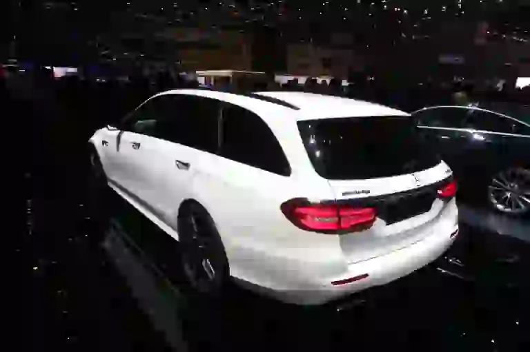 Mercedes-AMG E63 Wagon - Salone di Ginevra 2017 - 7