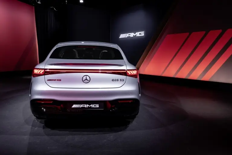 Mercedes-AMG EQS 53 - Foto ufficiali - 9
