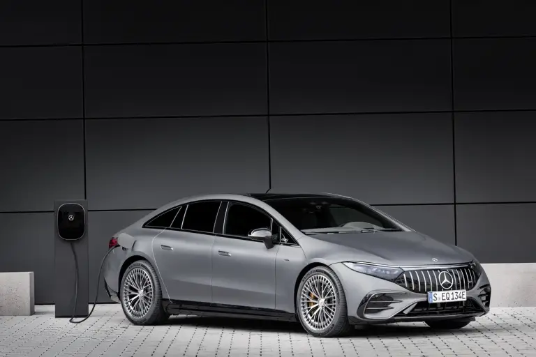 Mercedes-AMG EQS 53 - Foto ufficiali - 34