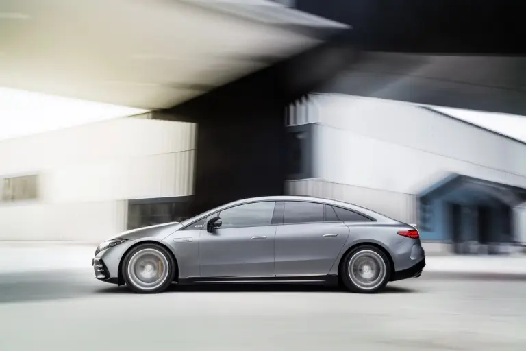 Mercedes-AMG EQS 53 - Foto ufficiali - 42