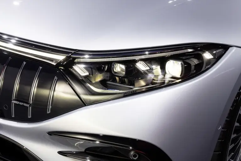 Mercedes-AMG EQS 53 - Foto ufficiali - 5