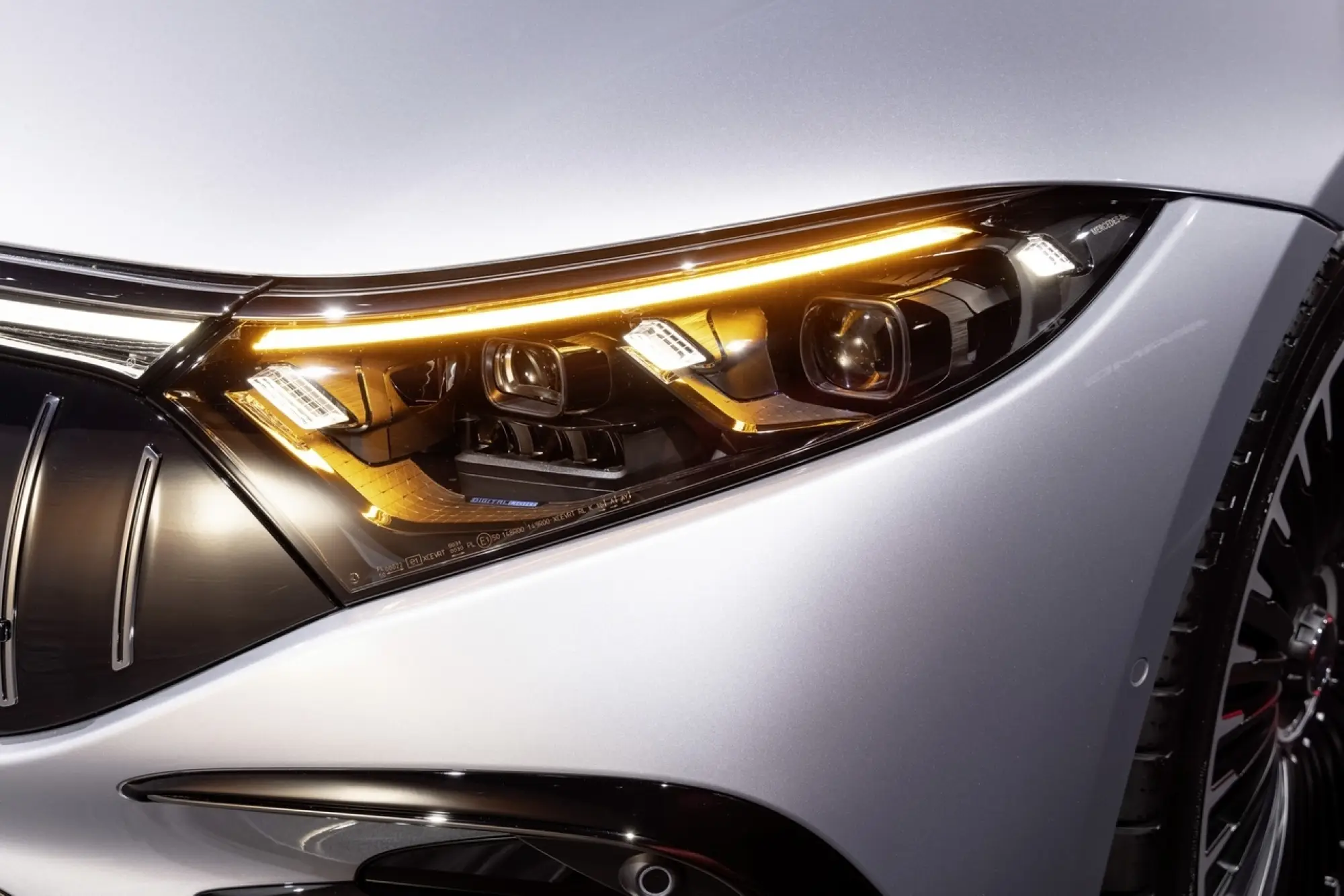 Mercedes-AMG EQS 53 - Foto ufficiali - 6