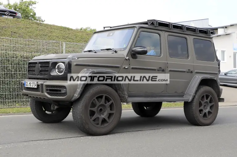 Mercedes-AMG G 4x4 - Foto spia 11-8-2021 - 3