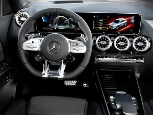 Mercedes-AMG GLA 35