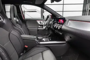 Mercedes-AMG GLA 35
