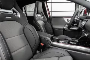 Mercedes-AMG GLA 35