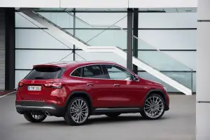 Mercedes-AMG GLA 35