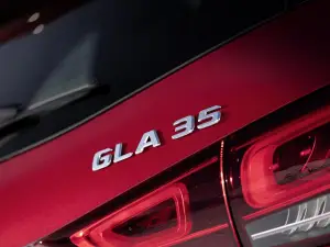 Mercedes-AMG GLA 35