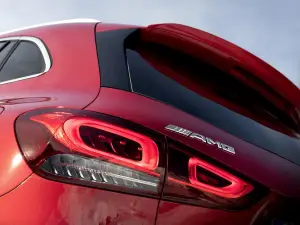 Mercedes-AMG GLA 35