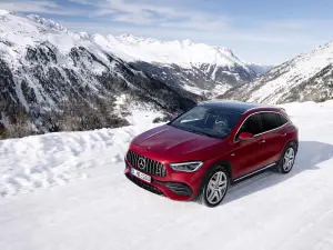 Mercedes-AMG GLA 35