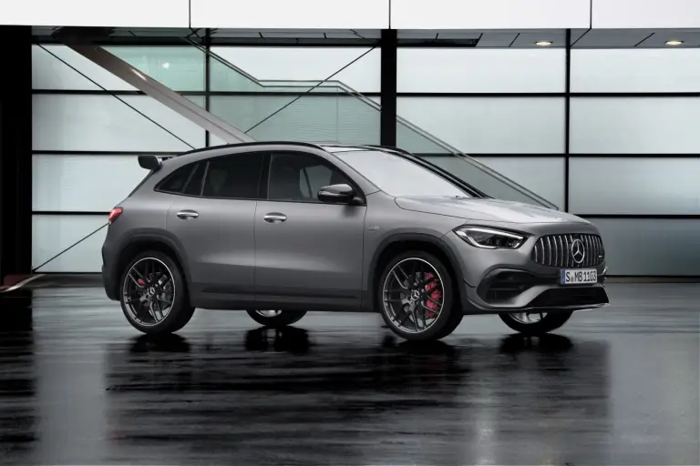 Mercedes-AMG GLA 45 2020 - 6