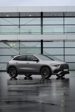 Mercedes-AMG GLA 45 2020 - 7