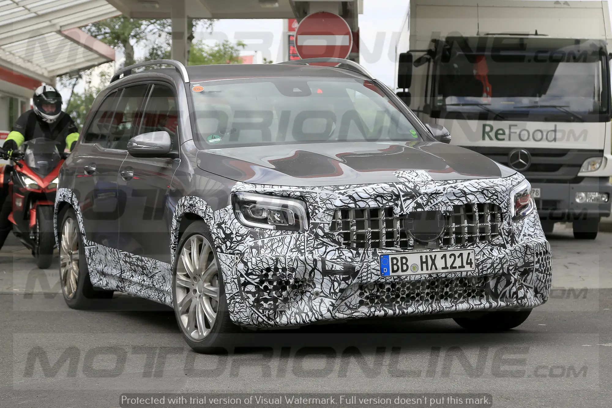Mercedes AMG GLB 45 2019 - foto spia  - 3