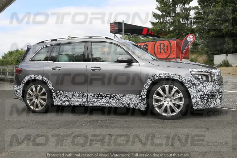 Mercedes AMG GLB 45 2019 - foto spia  - 6