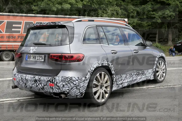 Mercedes AMG GLB 45 2019 - foto spia  - 8