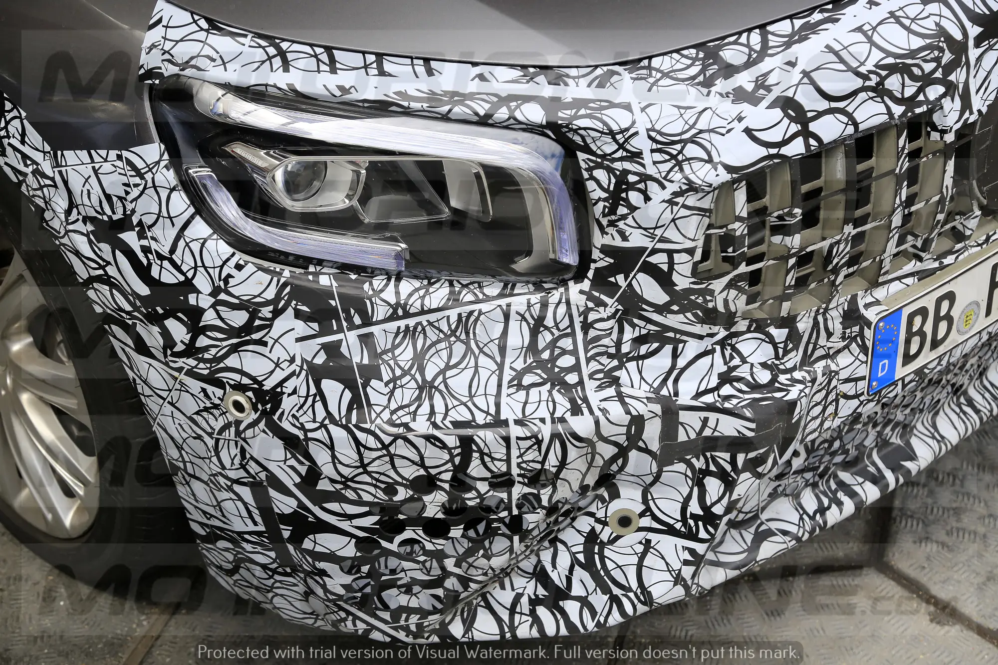Mercedes AMG GLB 45 2019 - foto spia  - 12