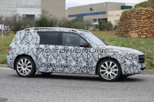 Mercedes-AMG GLB A35 foto spia 21 novembre 2018