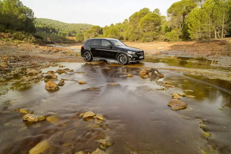 Mercedes-AMG GLC 43 4MATIC - 15