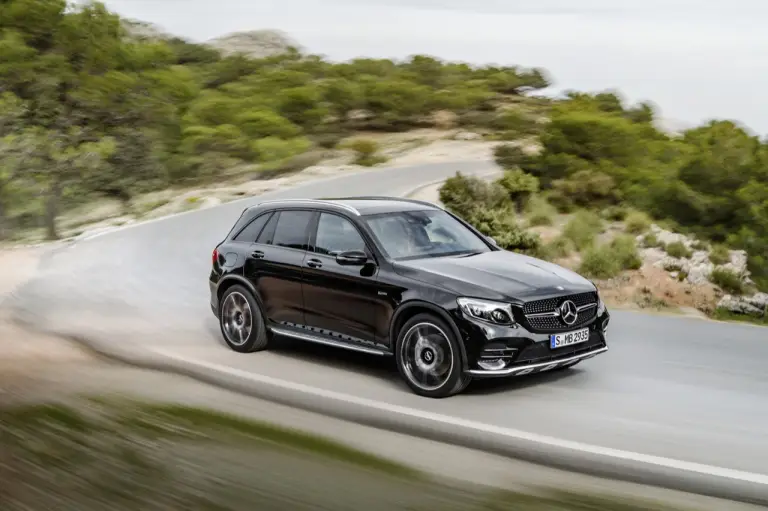 Mercedes-AMG GLC 43 4MATIC - 24