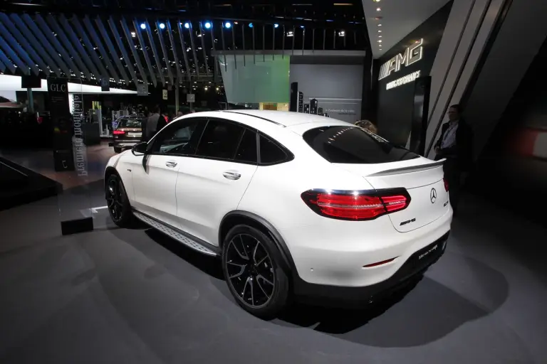 Mercedes AMG GLC 43 Coupe - Salone di Parigi 2016 - 2