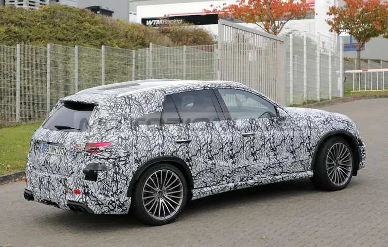 Mercedes-AMG GLC 43 e GLC 63 - Foto spia 21-10-2021 - 3