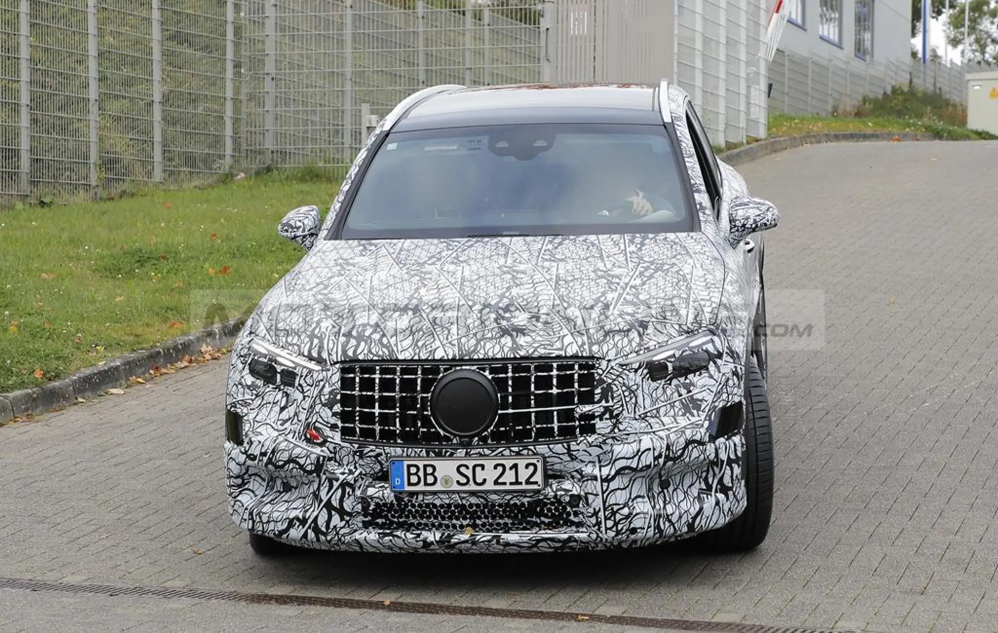 Mercedes-AMG GLC 43 e GLC 63 - Foto spia 21-10-2021 - 10