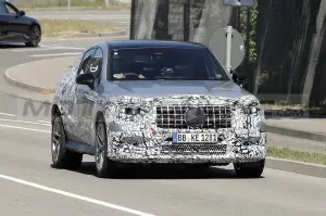 Mercedes-AMG GLC 63 Coupé 2023 - Foto Spia 06-08-2022