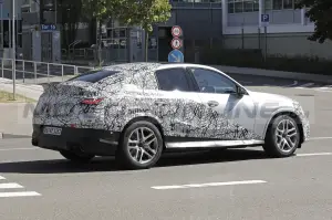 Mercedes-AMG GLC 63 Coupé 2023 - Foto Spia 06-08-2022 - 12