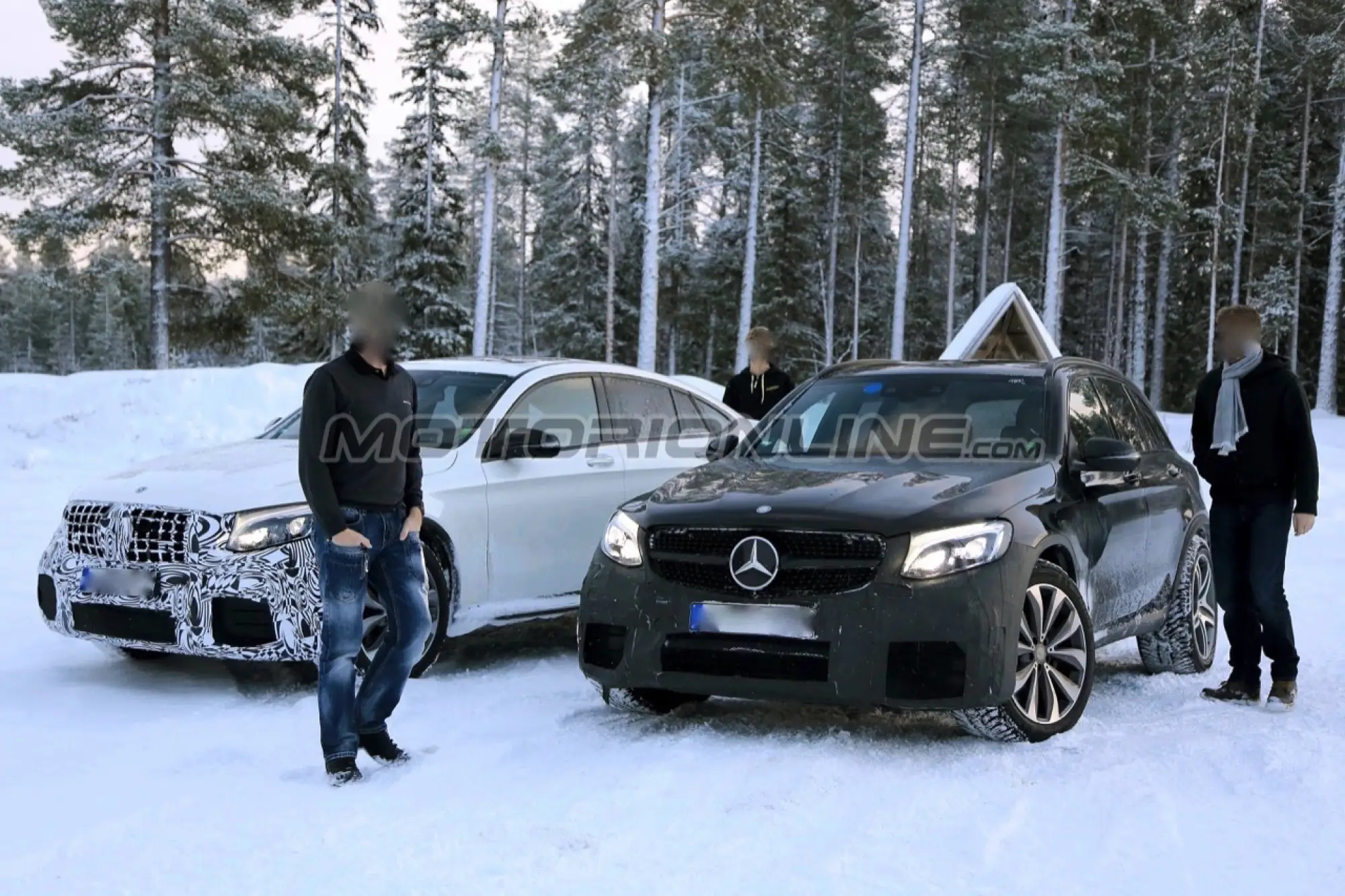 Mercedes-AMG GLC 63 Coupe - Foto spia 01-02-2017 - 11