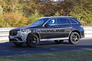 Mercedes AMG GLC 63 facelift - Foto spia 16-10-2018 - 13