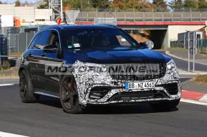 Mercedes AMG GLC 63 facelift - Foto spia 16-10-2018 - 20