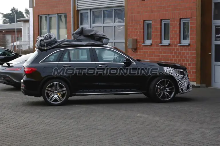 Mercedes-AMG GLC 63 - Foto spia 18-04-2016 - 11