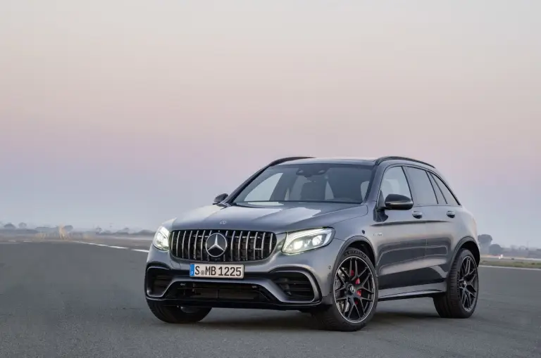 Mercedes AMG GLC 63 - 12