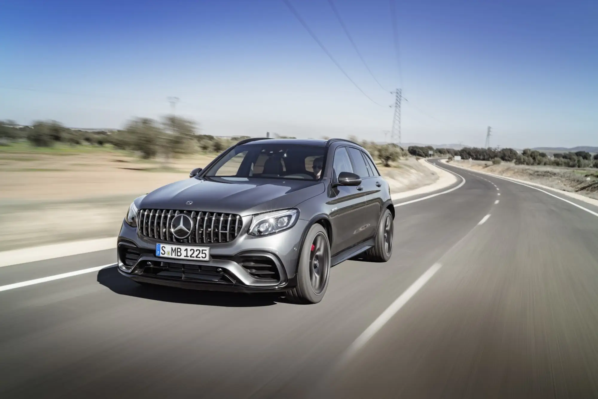 Mercedes AMG GLC 63 - 4