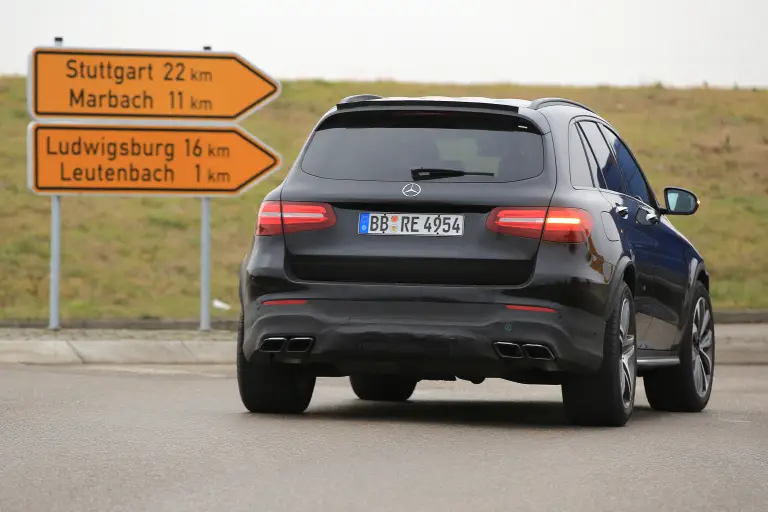 Mercedes-AMG GLC63 - foto spia dicembre 2016 - 10