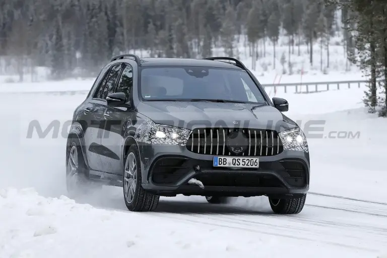 Mercedes-AMG GLE 63 2023 - Foto Spia 10-02-2022 - 17