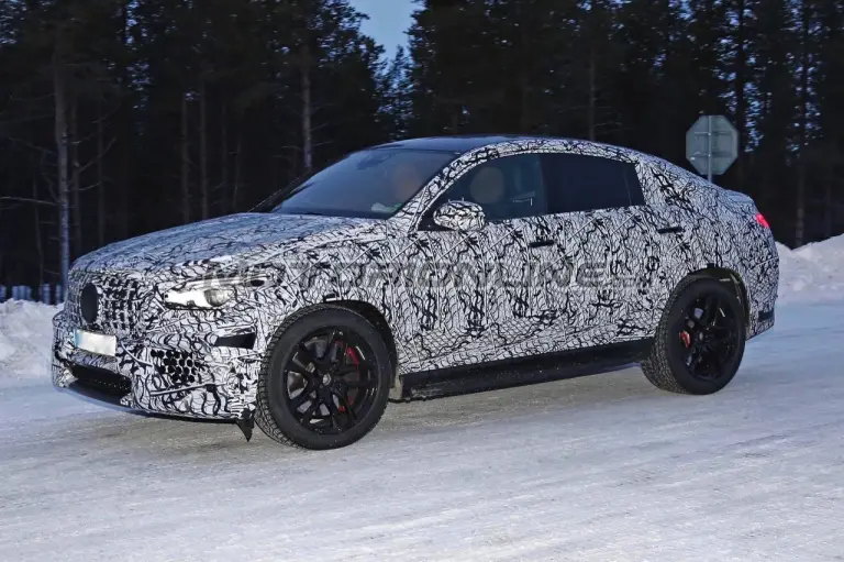 Mercedes-AMG GLE 63 Coupe 2020 - foto spia 10-01-2019 - 10