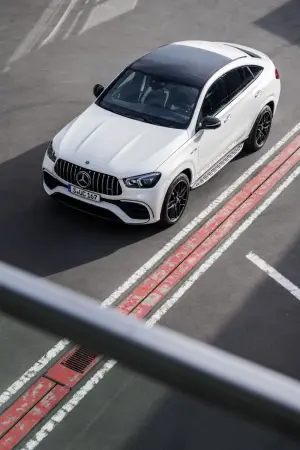 Mercedes-AMG GLE 63 Coupe 2020 - 13