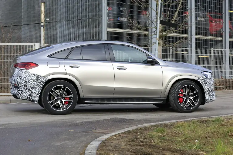 Mercedes amg gle coupè 2020 - le foto spia - 3