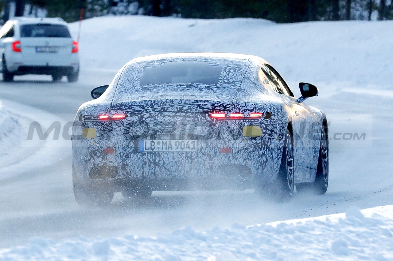 Mercedes-AMG GT 2023 - Foto Spia 21-01-2022