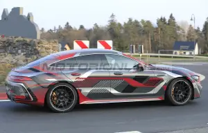 Mercedes-AMG GT 4 door 2022 - Foto spia 22-04-2021 - 21