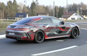 Mercedes-AMG GT 4 door 2022 - Foto spia 22-04-2021 - 20