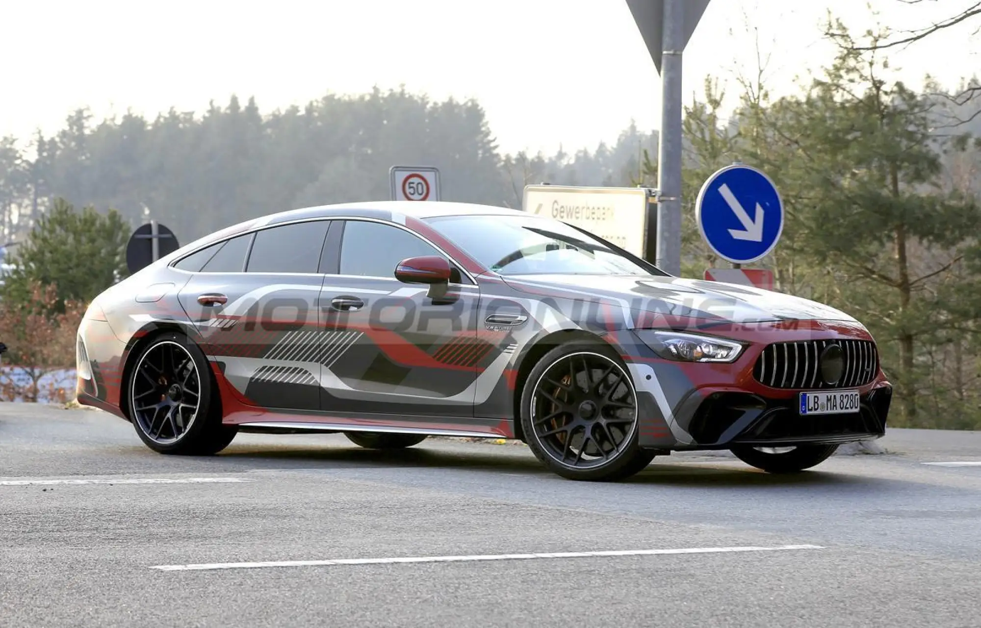 Mercedes-AMG GT 4 door 2022 - Foto spia 22-04-2021 - 9