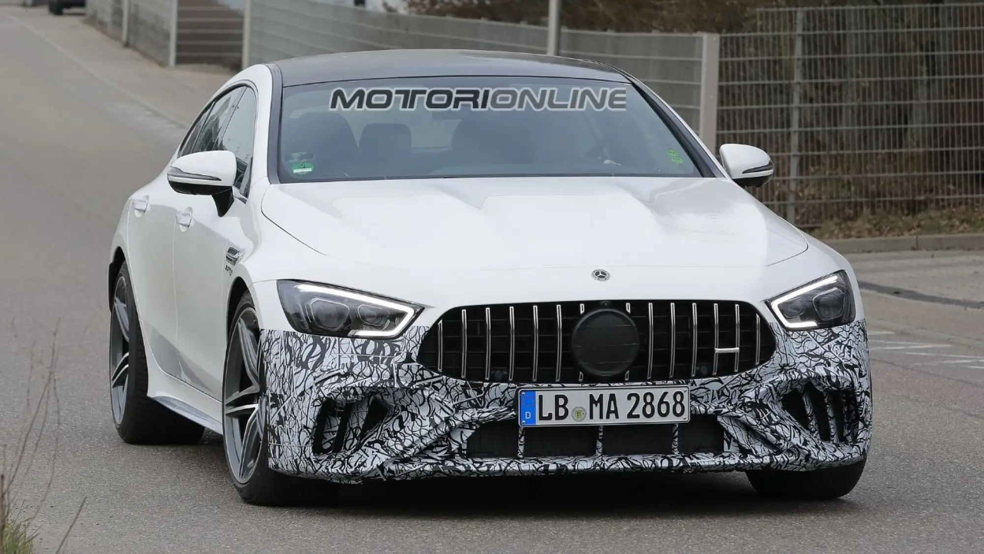 Mercedes-AMG GT 4 Door 2022 - Foto Spia - 2